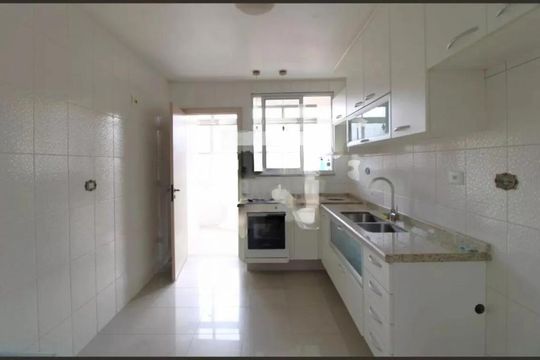 Apartamento à venda com 3 quartos, 89m² em Vila Sofia, São Paulo