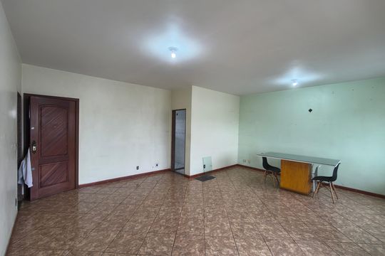 Sala de apartamento para alugar com 3 quartos, 206m² em Taquara, Rio de Janeiro
