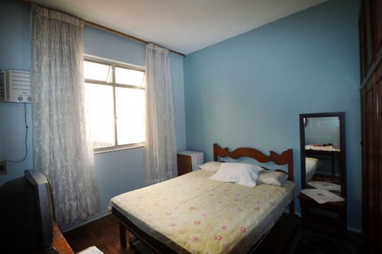Quarto 2 de apartamento à venda com 3 quartos, 80m² em Brás de Pina, Rio de Janeiro