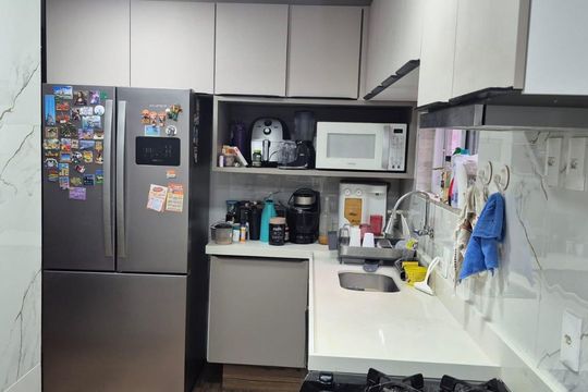 Cozinha de casa de condomínio à venda com 4 quartos, 450m² em Jacarepaguá, Rio de Janeiro