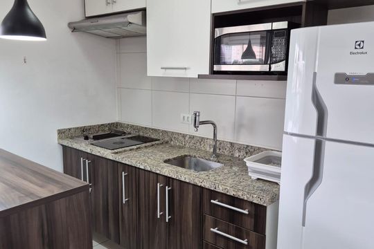 Cozinha de apartamento à venda com 1 quarto, 43m² em Campo Belo, São Paulo