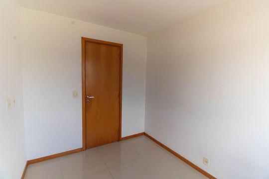 Quarto de apartamento à venda com 2 quartos, 58m² em Badu, Niterói