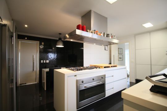 Cozinha de apartamento à venda com 4 quartos, 380m² em Jardim Morumbi, São Paulo