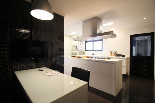 Cozinha de apartamento à venda com 4 quartos, 380m² em Jardim Morumbi, São Paulo
