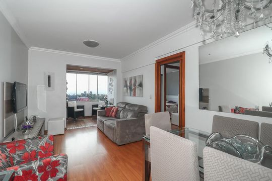 Apartamento à venda com 2 quartos, 77m² em Bom Jesus, Porto Alegre