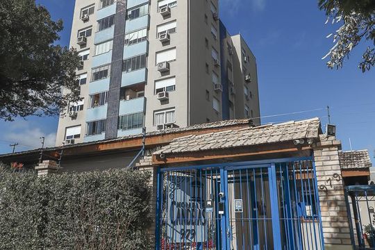 Fachada de apartamento à venda com 2 quartos, 77m² em Bom Jesus, Porto Alegre