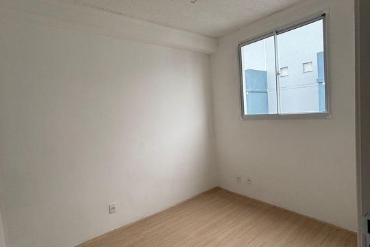 Quarto de apartamento para alugar com 2 quartos, 36m² em Jardim São Luís, São Paulo