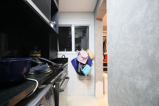 Área de Serviço de apartamento à venda com 2 quartos, 141m² em Jardim Colombo, São Paulo