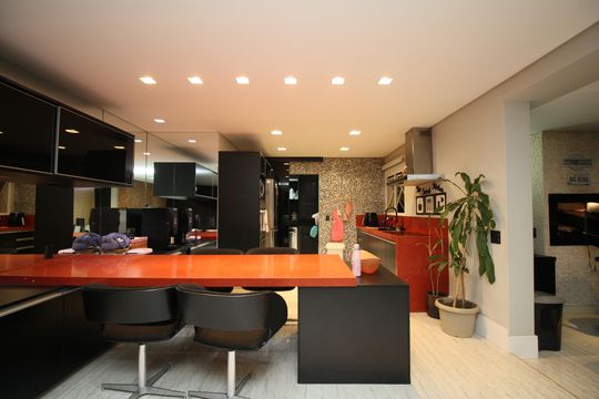 Cozinha de apartamento à venda com 2 quartos, 141m² em Jardim Colombo, São Paulo