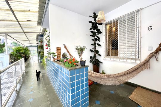 Hall de entrada de casa de condomínio à venda com 2 quartos, 78m² em Castelo, Belo Horizonte