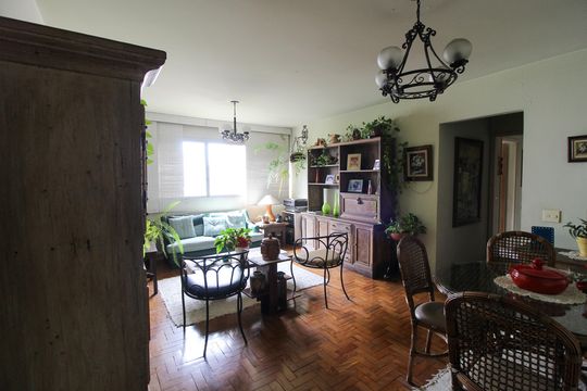 Sala de apartamento à venda com 3 quartos, 120m² em Vila Pirajussara, São Paulo