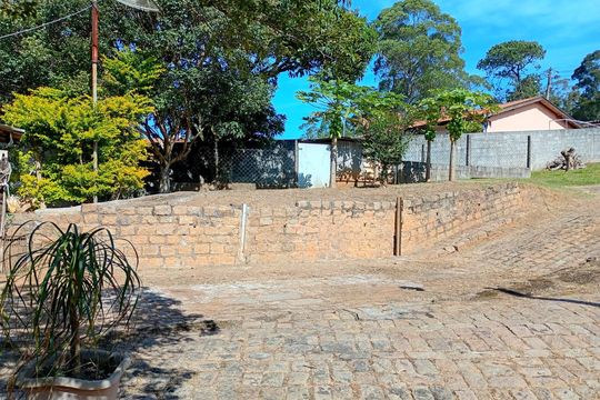 Área externa de casa à venda com 3 quartos, 3000m² em Vila Sao Jose, Várzea Paulista