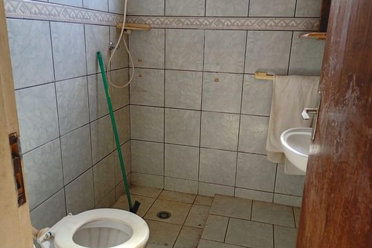 Banheiro de casa à venda com 3 quartos, 3000m² em Vila Sao Jose, Várzea Paulista