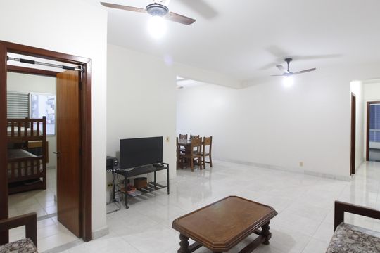 Apartamento para alugar com 4 quartos, 190m² em Algodoal, Cabo Frio