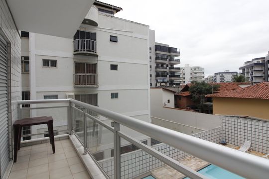 Apartamento para alugar com 4 quartos, 190m² em Algodoal, Cabo Frio