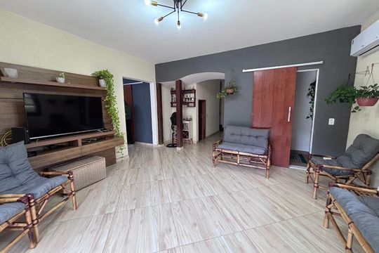 Sala 2 de casa de condomínio à venda com 6 quartos, 600m² em Vargem Pequena, Rio de Janeiro