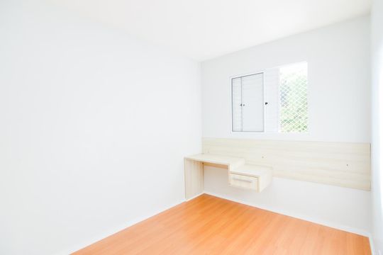 Quarto 1  de apartamento para alugar com 2 quartos, 48m² em Invernada, Guarulhos