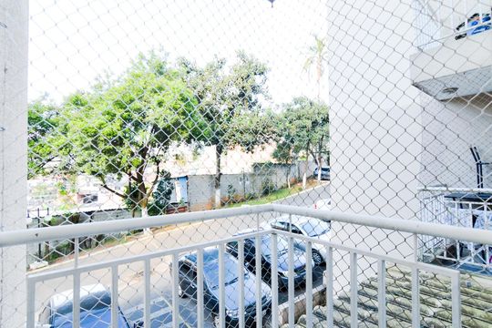 Varanda da Sala de apartamento para alugar com 2 quartos, 48m² em Invernada, Guarulhos