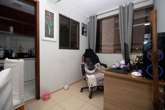 Sala de apartamento à venda com 3 quartos, 69m² em Csb 10, Brasília