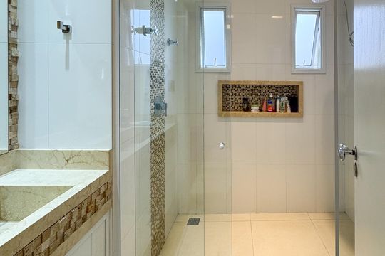 Banheiro - Suíte 3 de casa à venda com 3 quartos, 200m² em Vila Jordanopolis, São Bernardo do Campo