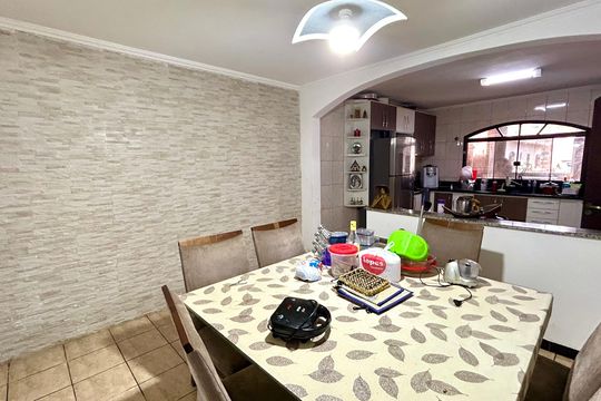 Copa de casa para alugar com 3 quartos, 280m² em Jardim Valeria, Guarulhos