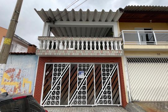 Fachada + Placa de casa para alugar com 3 quartos, 138m² em Vila Matilde, São Paulo