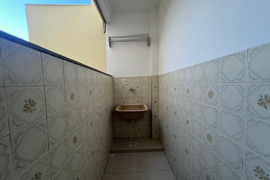 Área de Serviço de apartamento para alugar com 3 quartos, 120m² em Santa Luzia, Juiz de Fora
