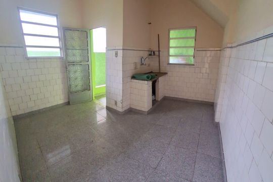 Casa de Condomínio para alugar com 2 quartos, 100m² em Cascadura, Rio de Janeiro