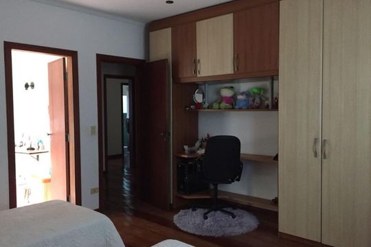 Casa à venda com 3 quartos, 350m² em Jardim Gumercindo, Guarulhos