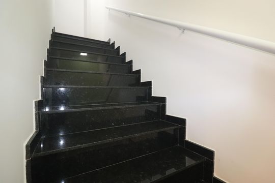 Escada Cobertura de apartamento à venda com 3 quartos, 90m² em Jardim Bela Vista, Santo André