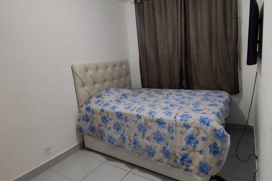 Quarto de apartamento à venda com 1 quarto, 56m² em Vargem Grande, Rio de Janeiro