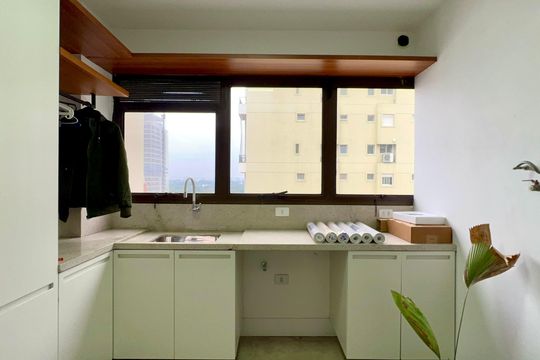Área de Serviço de apartamento para alugar com 4 quartos, 265m² em Pinheiros, São Paulo