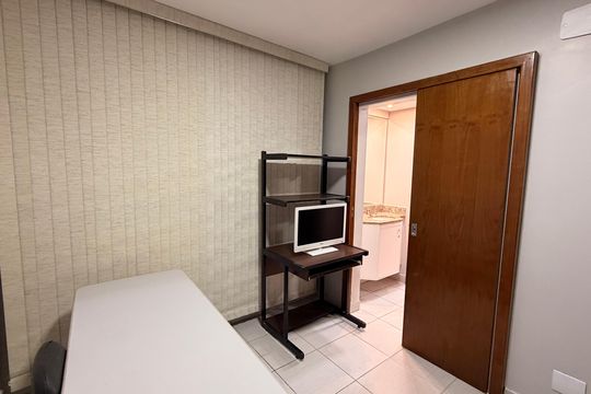 suite 2 de apartamento à venda com 3 quartos, 79m² em Residencial Granville, Goiânia