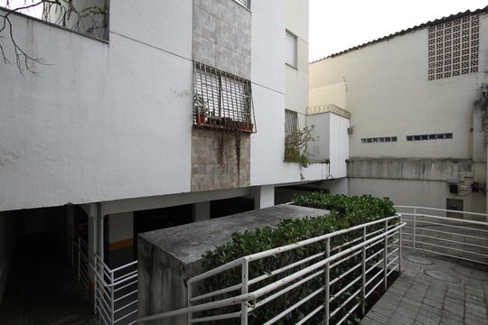 Entrada de apartamento para alugar com 3 quartos, 64m² em Nova Granada, Belo Horizonte