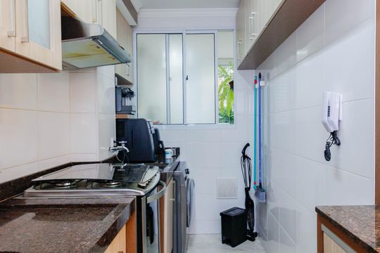 Cozinha de apartamento à venda com 2 quartos, 58m² em Jardim Iris, São Paulo