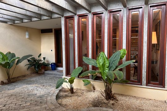 Casa à venda com 4 quartos, 360m² em Jardim Petropolis, São Paulo