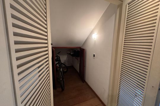 Casa à venda com 4 quartos, 360m² em Jardim Petropolis, São Paulo