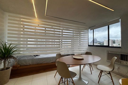 Quarto de apartamento para alugar com 2 quartos, 100m² em Laranjeiras, Rio de Janeiro
