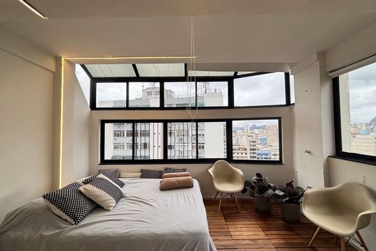 Quarto de apartamento para alugar com 2 quartos, 100m² em Laranjeiras, Rio de Janeiro