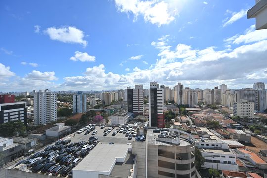 Vista do Quarto de apartamento para alugar com 1 quarto, 33m² em Mirandópolis, São Paulo