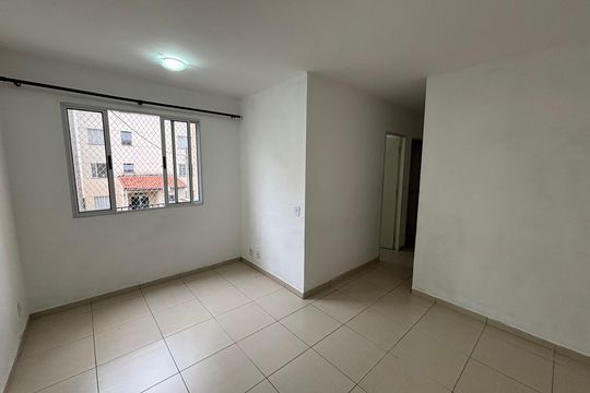 Apartamento para alugar com 2 quartos, 45m² em Jardim Sao Miguel, Ferraz de Vasconcelos