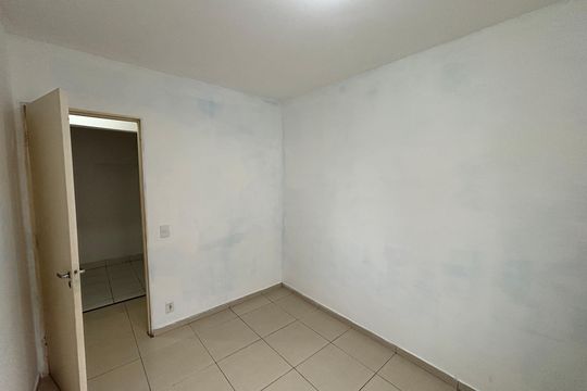 Quarto 1 de apartamento para alugar com 2 quartos, 45m² em Jardim Sao Miguel, Ferraz de Vasconcelos