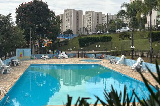 Área comum - Piscina de apartamento para alugar com 2 quartos, 45m² em Jardim Sao Miguel, Ferraz de Vasconcelos