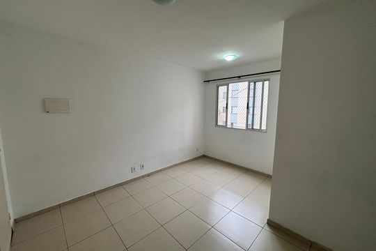 Sala de apartamento para alugar com 2 quartos, 45m² em Jardim Sao Miguel, Ferraz de Vasconcelos