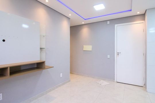 Apartamento à venda com 2 quartos, 42m² em Jardim Imperador (zona Leste), São Paulo