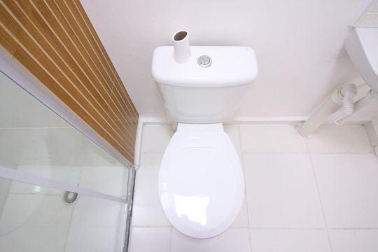 Banheiro de apartamento à venda com 2 quartos, 42m² em Jardim Egle, São Paulo