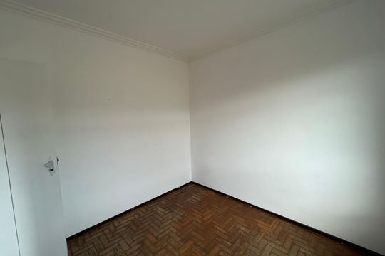 Quarto 1 de apartamento para alugar com 2 quartos, 50m² em Anchieta, Nilópolis