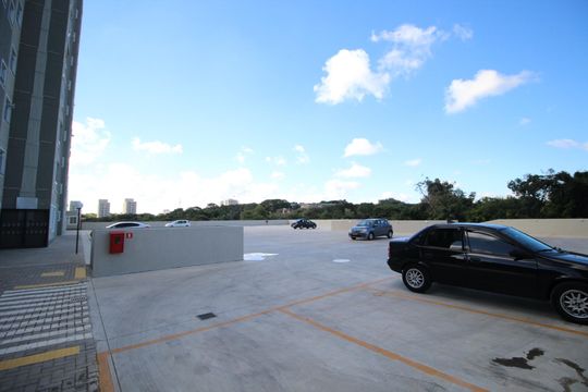 Garagem de apartamento para alugar com 2 quartos, 60m² em Jardim Itu, Porto Alegre