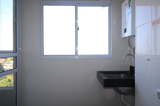 Área de Serviço de apartamento para alugar com 2 quartos, 60m² em Jardim Itu, Porto Alegre