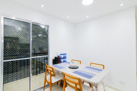 Sala de apartamento à venda com 2 quartos, 56m² em Parque Continental, Guarulhos